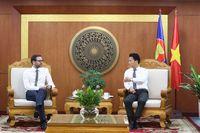 Bộ trưởng Đặng Quốc Khánh tiếp và làm việc với Đại sứ đặc mệnh toàn quyền Vương quốc Anh tại Việt Nam