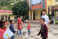 Lớp học tiếng Anh miễn phí cho học sinh vùng cao Si Ma Cai