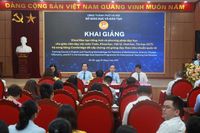 Hà Nội nâng cao trình độ giáo viên dạy học bằng tiếng Anh