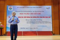 Giáo sư Phan Văn Trường bật mí cách dạy – học tốt môn tiếng Anh