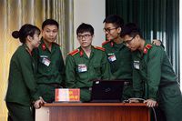 "Cú huých" cho phong trào học ngoại ngữ