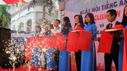 Tổ chức thành công Ngày hội tiếng Anh và Cuộc thi hát tiếng Anh học sinh, sinh viên năm 2018