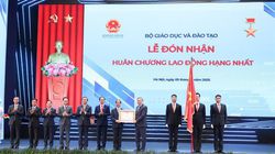 Bộ GDĐT tổ chức kỷ niệm 80 năm truyền thống ngành Giáo dục và khai giảng năm học mới