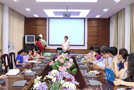 Khai giảng khóa học về hoạt động xác trị đối với bài thi Nói và bài thi Viết ngoại ngữ