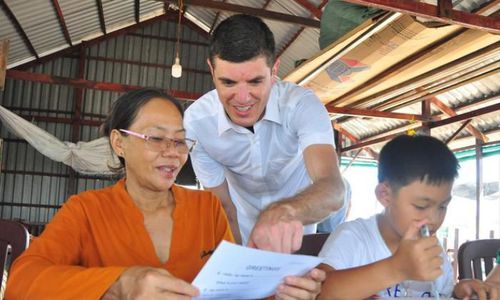Lớp học đặc biệt giữa sông Hậu