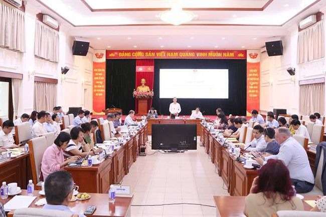 Tham vấn dự thảo Đề án đưa tiếng Anh thành ngôn ngữ thứ hai trong trường học