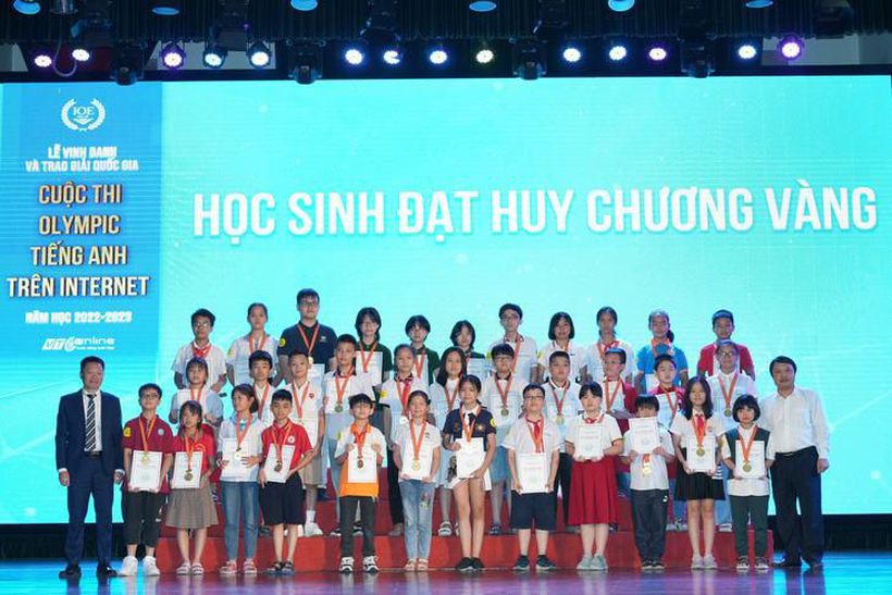 Học sinh tỉnh lẻ thắng áp đảo cuộc thi Olympic tiếng Anh trên Internet - Ảnh 2..jpg